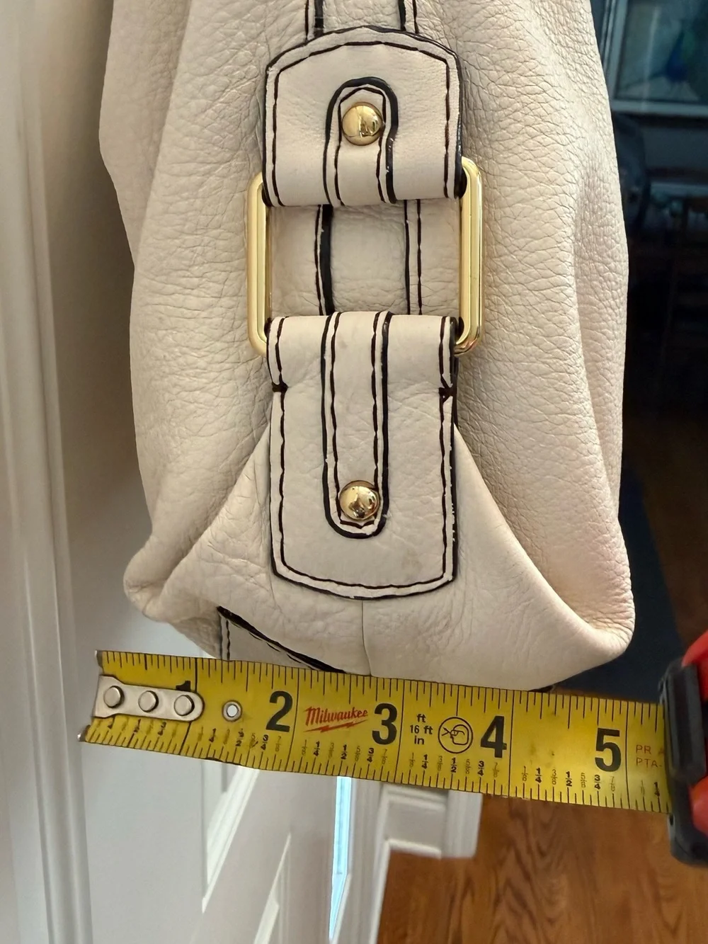 Soft Cream Leather Hobo Bag with Contrast Stitching